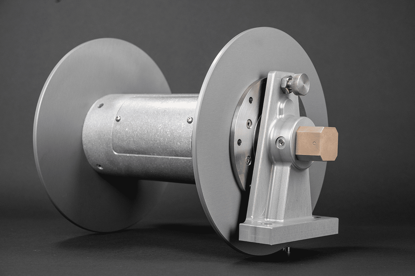 A metal-handled air reel featuring a metal spool, designed for efficient line management and storage